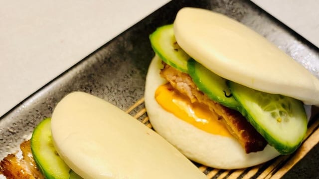Pork Jowl Bun (2pcs).